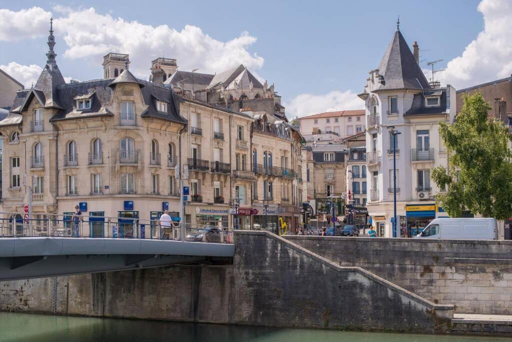 Studio Meuble Verdun - 3Eme Etage, Verdun المظهر الخارجي الصورة
